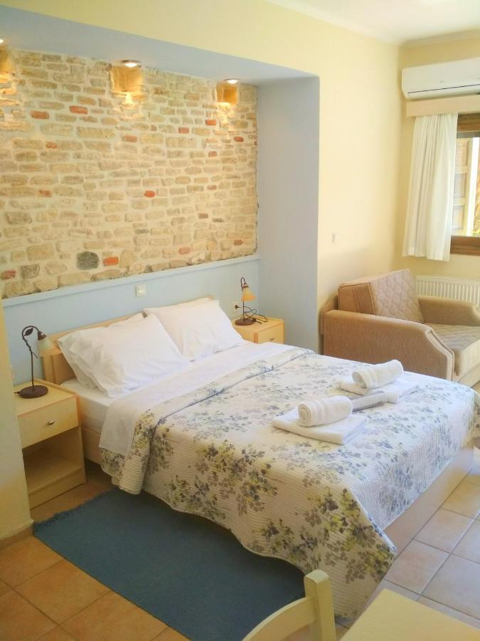 Rent Rooms Alexiou Limni  Экстерьер фото