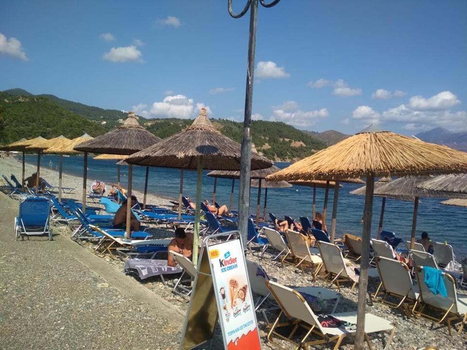 Rent Rooms Alexiou Limni  Экстерьер фото
